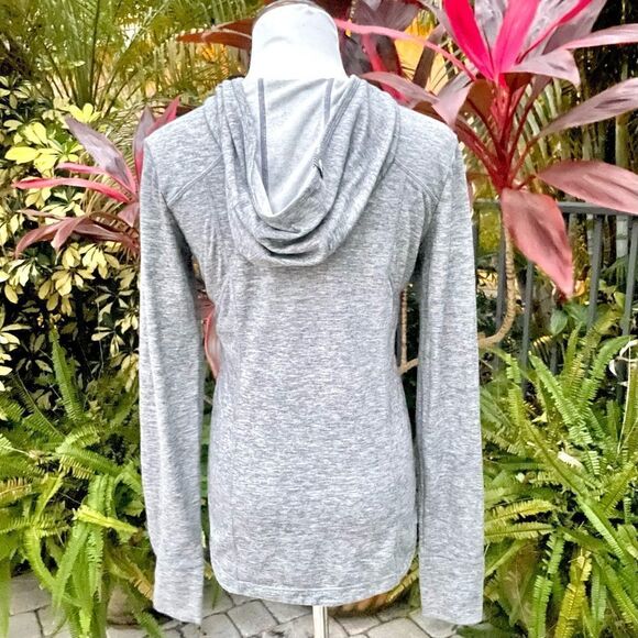 Mondetta Hooded Half-Zip Active Top - Picture 7 of 11